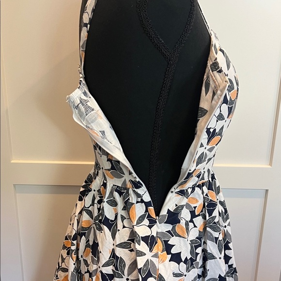 Floral Print Dress with Orange and Navy Accents XS - Picture 7 of 9